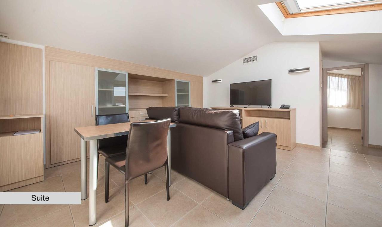 Sono & Spa - Adults Only La Garriga Luaran gambar